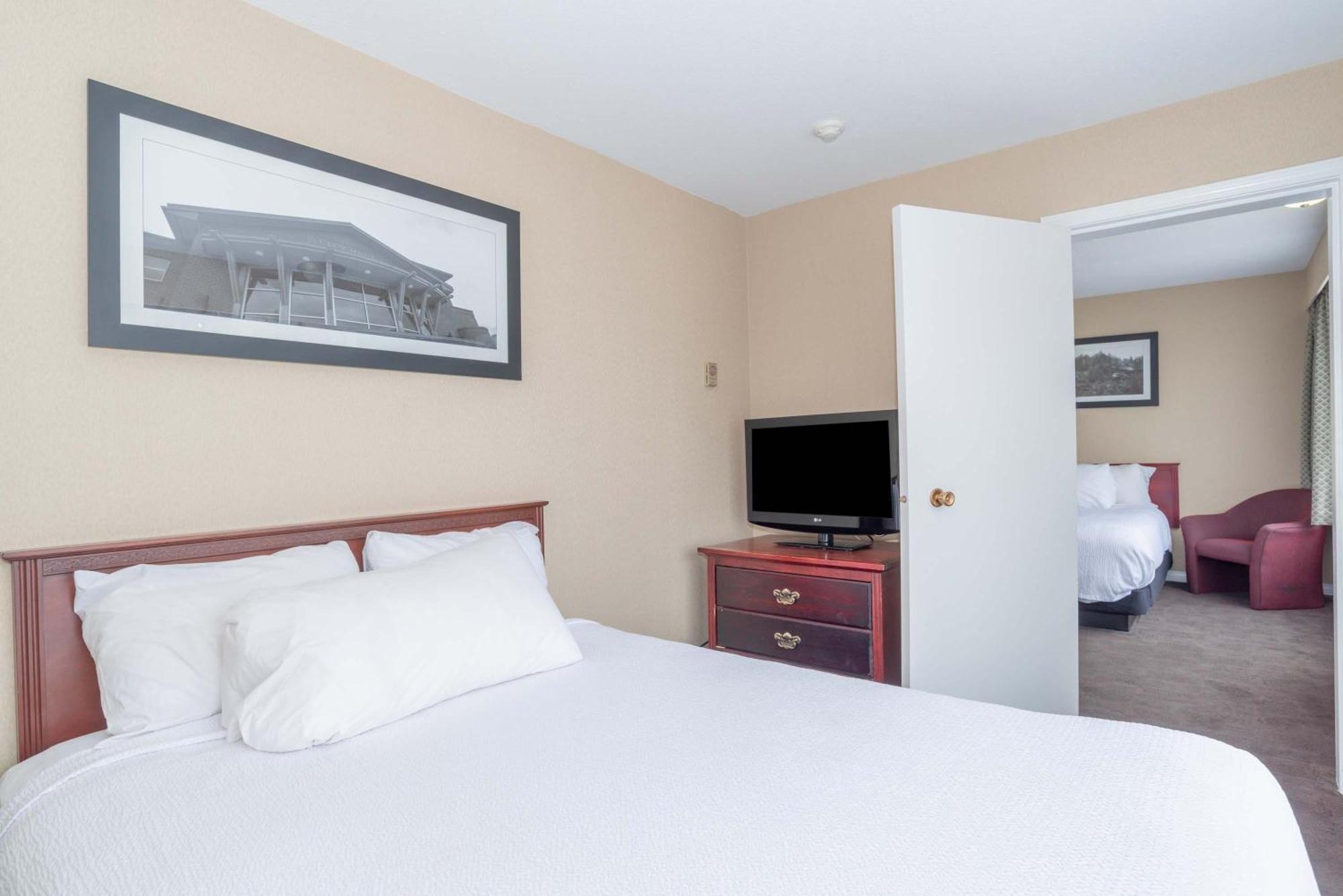 Sandman Hotel Castlegar Exterior photo
